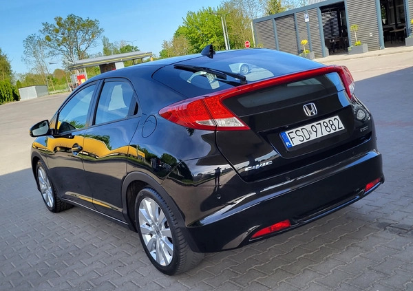 Honda Civic cena 39999 przebieg: 129832, rok produkcji 2012 z Drezdenko małe 781